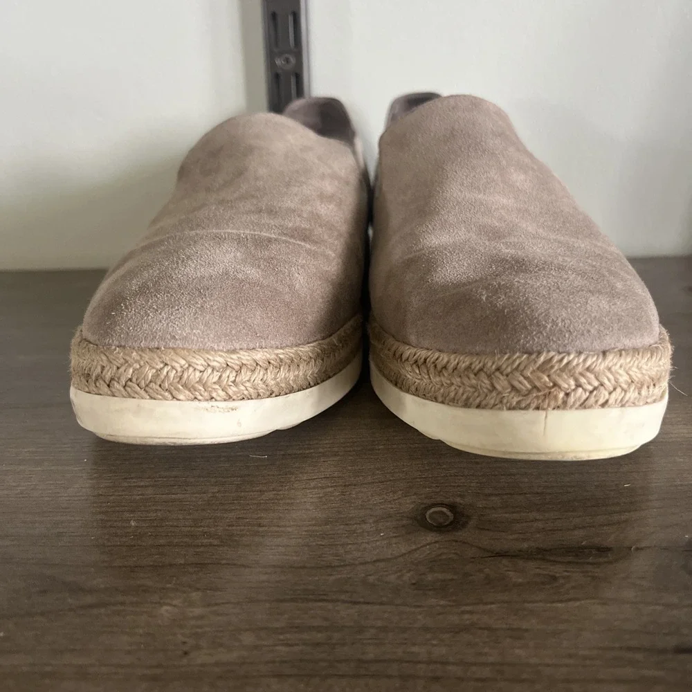 Vince Acker Espadrille Suede Comfort Shoes Womens 9.5 M Tan Slip On Flats‎